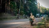 Латвийские ополченцы учатся воевать в окрестностях Даугавпилса