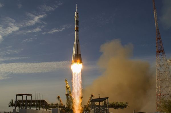 СМИ: Роскосмос свернул проект ракеты с возвращаемой первой ступенью