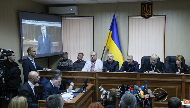 Экс-президент Украины Виктор Янукович потребовал встречи с госадвокатом в РФ