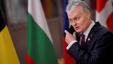 Президент Литвы призвал к созданию баз НАТО у границ России