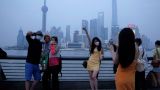 Район Шанхая с населением 2 млн человек изолируют от всего города из-за коронавируса