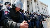 Жителю Одессы грозит уголовное дело за открытки с советской символикой