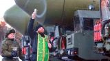В РПЦ обсудят отказ от освящения оружия массового поражения
