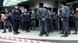 Инцидент во время режима ЧП: в армянском Гаваре пострадали полицейские