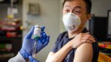 El Mundo: Борьба России, Китая и США за вакцину от Covid-19 стала политикой