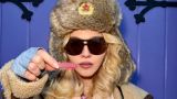 Украинцев взбесила Мадонна в ушанке с Красной звездой