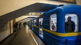 Порошенко винит Россию в проблемах метро в Киеве
