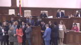 В Молдавии оппозиция сорвала работу парламента, требуя отставки главы МИДЕИ