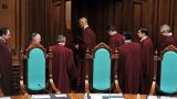 Конституционный суд Украины узаконил отсрочку решения о статусе Донбасса