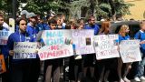 Пушкина не отменить: массовая акция прошла у посольств Украины и Латвии