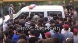 В Дагестане толпа пыталась отбить у полиции пьяного водителя
