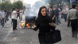 Представитель свергнутой династии Пехлеви призвал к «революции женщин» в Иране