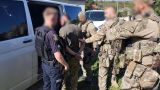 Военный устроил стрельбу возле школы на западе Украины, есть жертвы