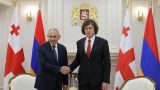 Кобахидзе и Пашинян встретились в рамках Форума Шёлкового пути