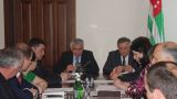 Штаты органов госвласти Абхазии сократят на 15%
