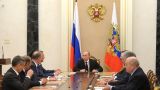 Путин обсудил карабахское урегулирование с членами Совбеза РФ