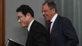 Главы МИД России и Японии обсудили запуск ракеты-носителя в КНДР