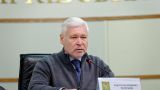 Мэра Харькова застали за выносом картин из музея под предлогом пожара