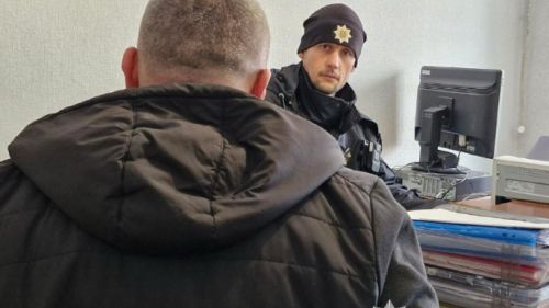 В Каменском Днепропетровской области местные жители напали на боевиков «Айдара»*