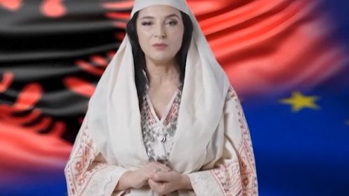 Первый в мире ИИ-министр попалась на взятках