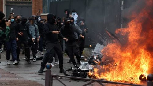 Игорь Левитас о «школьных протестах» во Франции: Никакой стихийности — все продумано