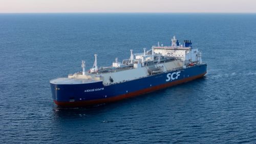 Первый российский газовоз добрался до санкционного СПГ