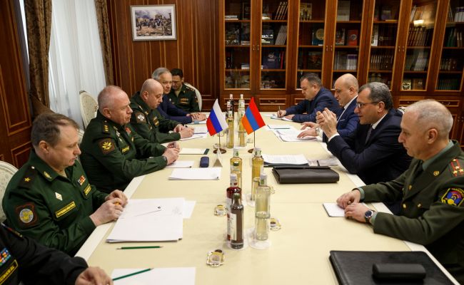 Замминистры обороны России и Армении обсудили состояние региональной безопасности